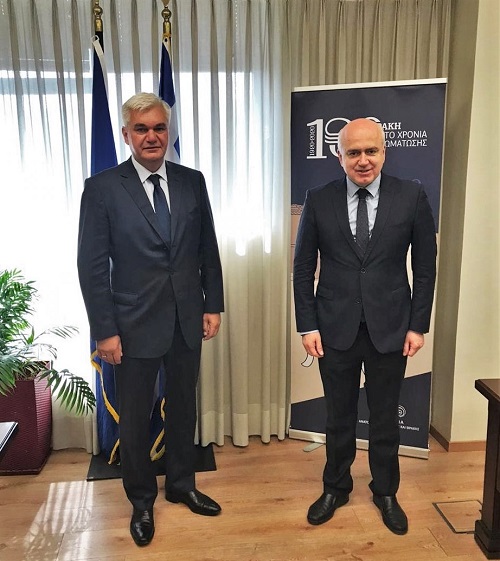 proksenos oukranias1