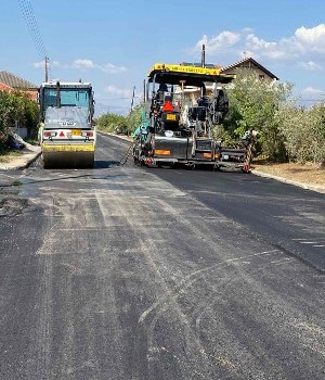 Εκτέλεση του έργου &quot;Συντήρηση - Ασφαλτόστρωση δρόμου από χείμαρρο Δοξάτου έως Κεφαλάρι κατά τμήματα&quot;